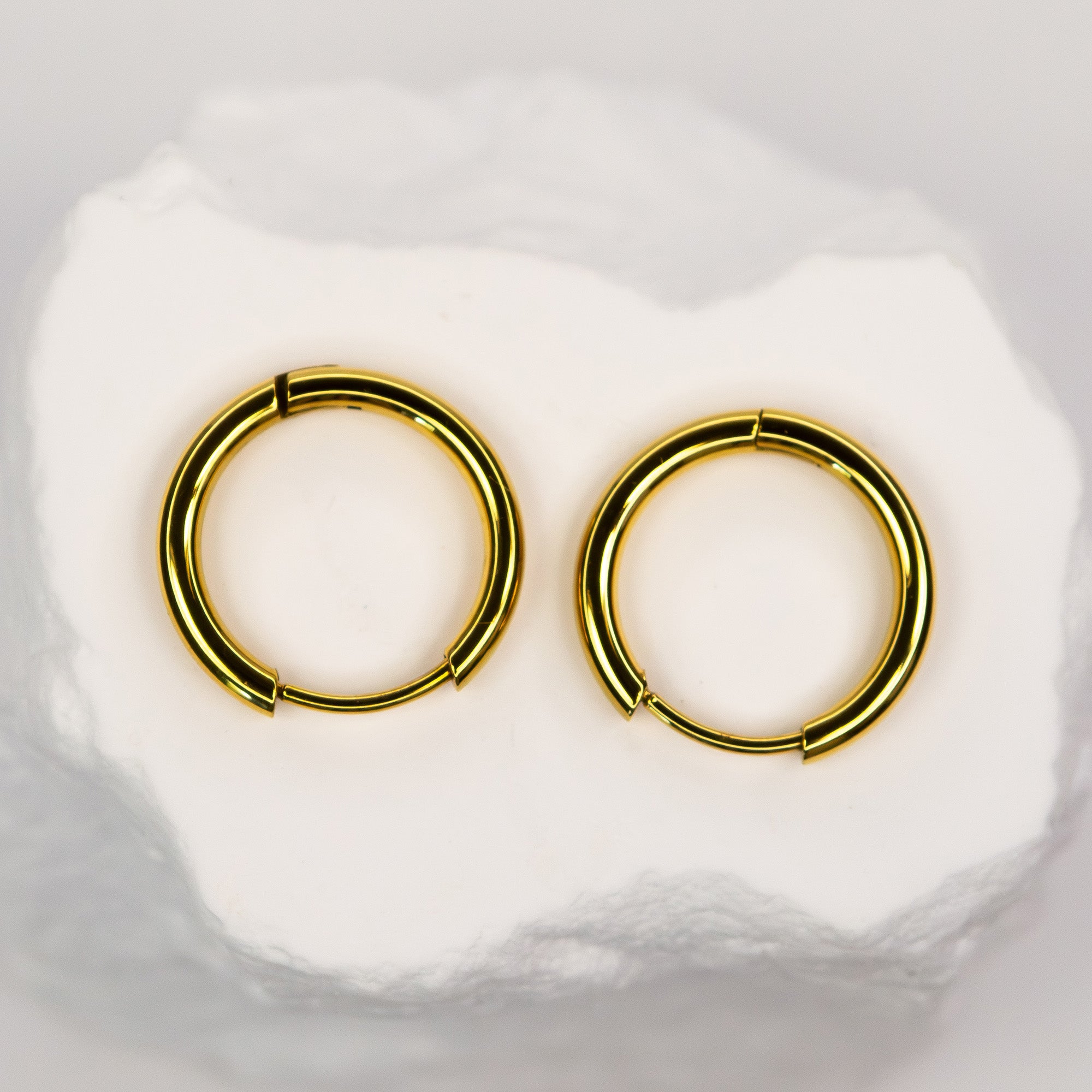 Kaia Essential Hoops gold 16mm size — Tamola Jewellery