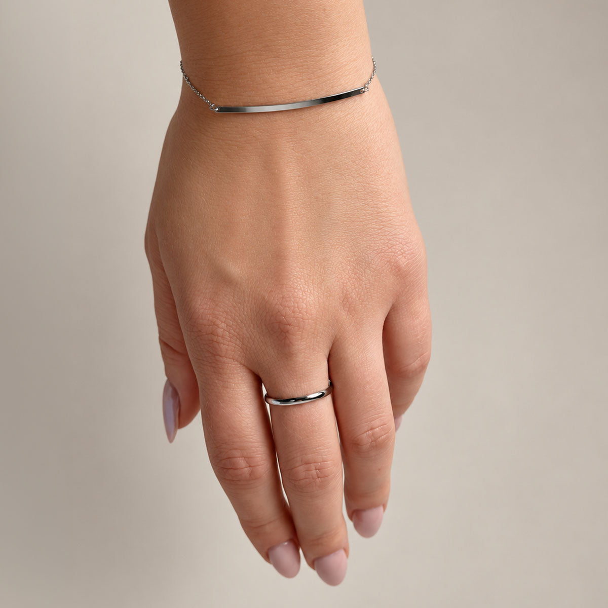 Rosa Curved Bar Bracelet