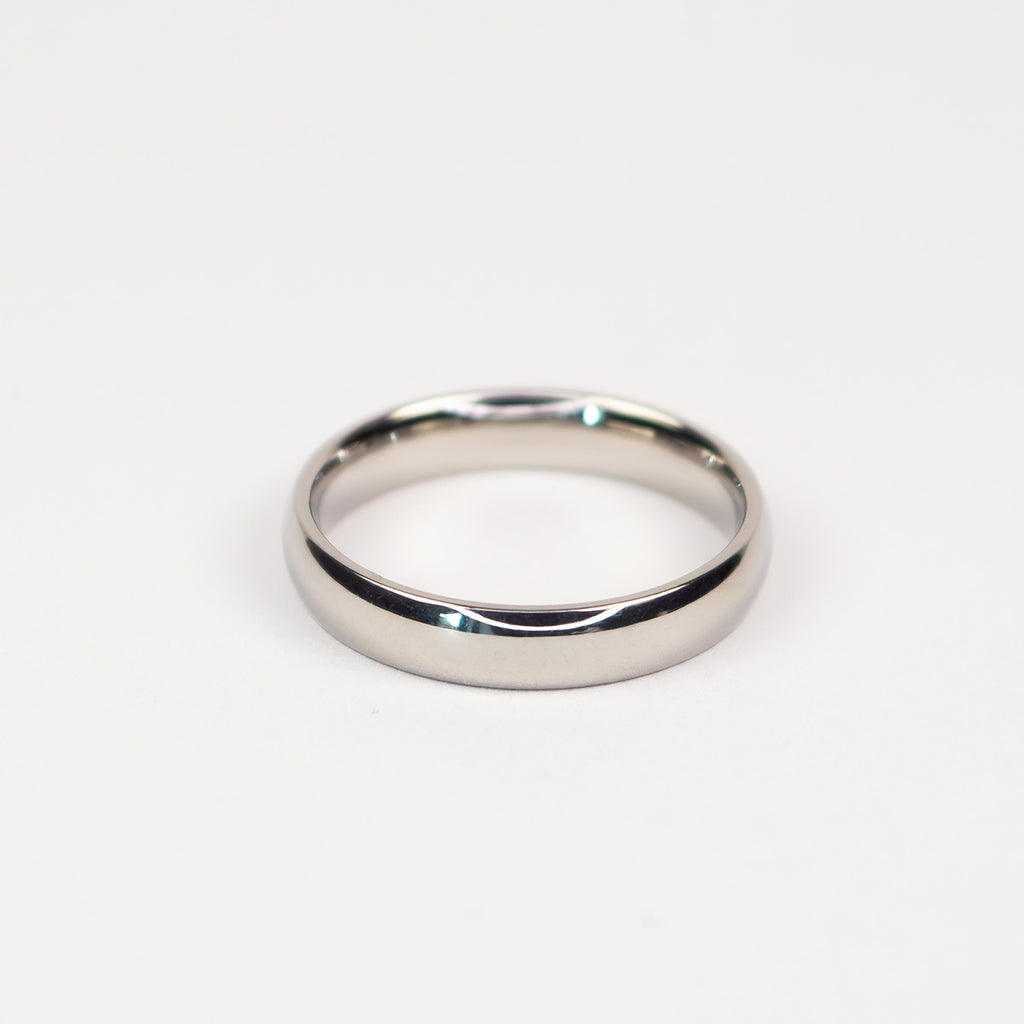 Signe Classic Band Ring