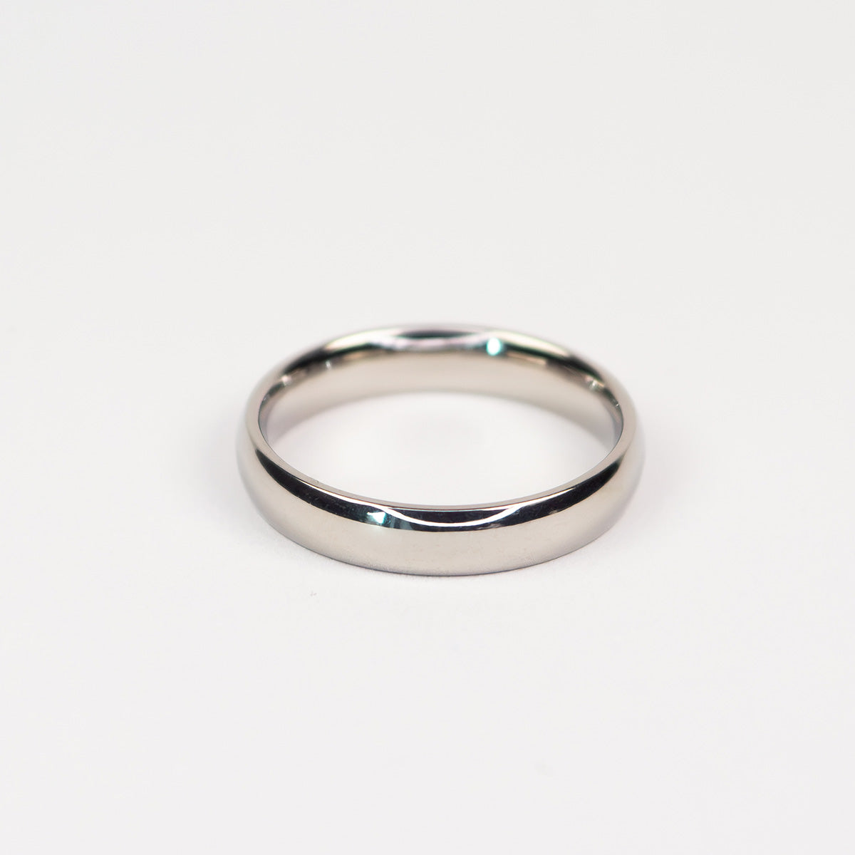 Signe Classic Band Ring