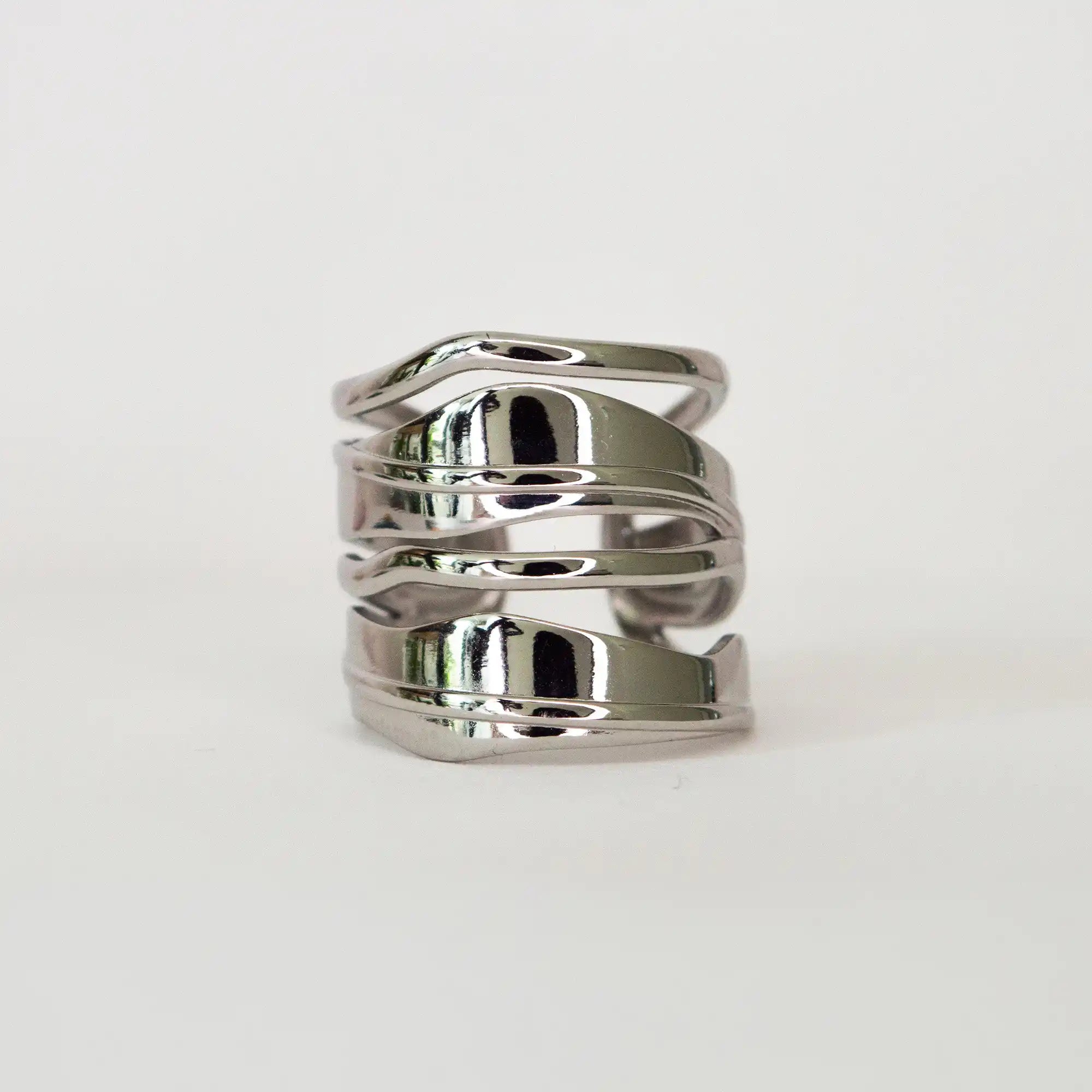 Sena Layered Line Ring silver front view — Tamola Jewellery