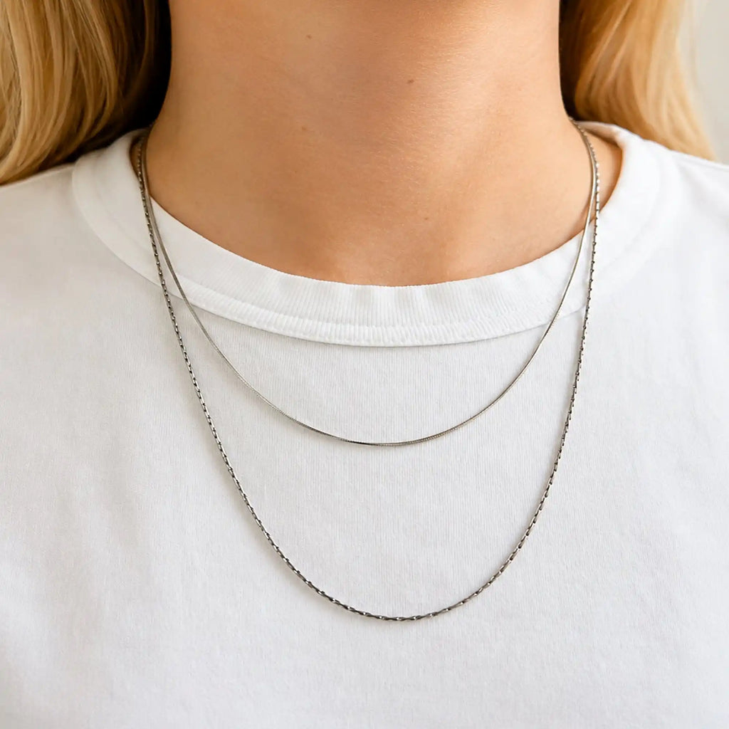 Sole Snake Chain Necklace silver on model neck — Tamola Jewellery
