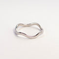 Asta Organic Wave Ring silver front view — Tamola Jewellery