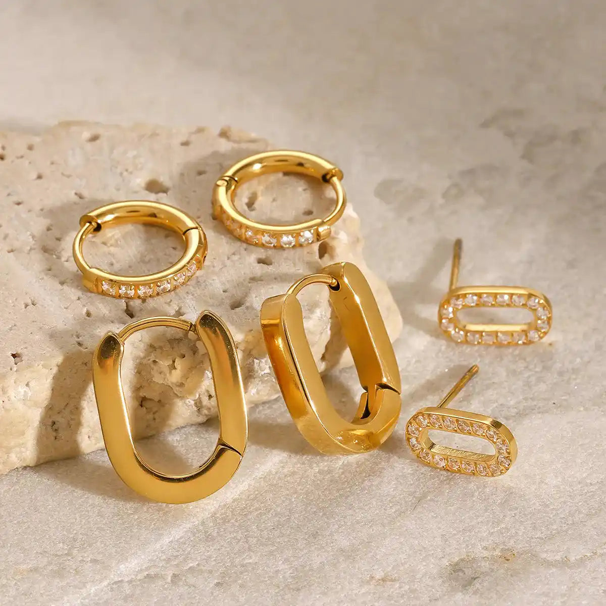 Elia Mini Hoop Earring Set gold mini hoops detail — Tamola Jewellery
